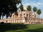 Parmi les merveilles de la capitale figure le Tombeau d’Humayun, précurseur du Taj Mahal (1/16)
