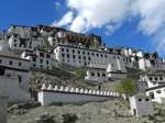 La silhouette de l'ensemble n'est pas sans évoquer le célèbre Potala de Lhassa au Tibet (14/19)